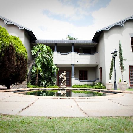 Hotel The Gables Middelburg Mpu Exterior foto